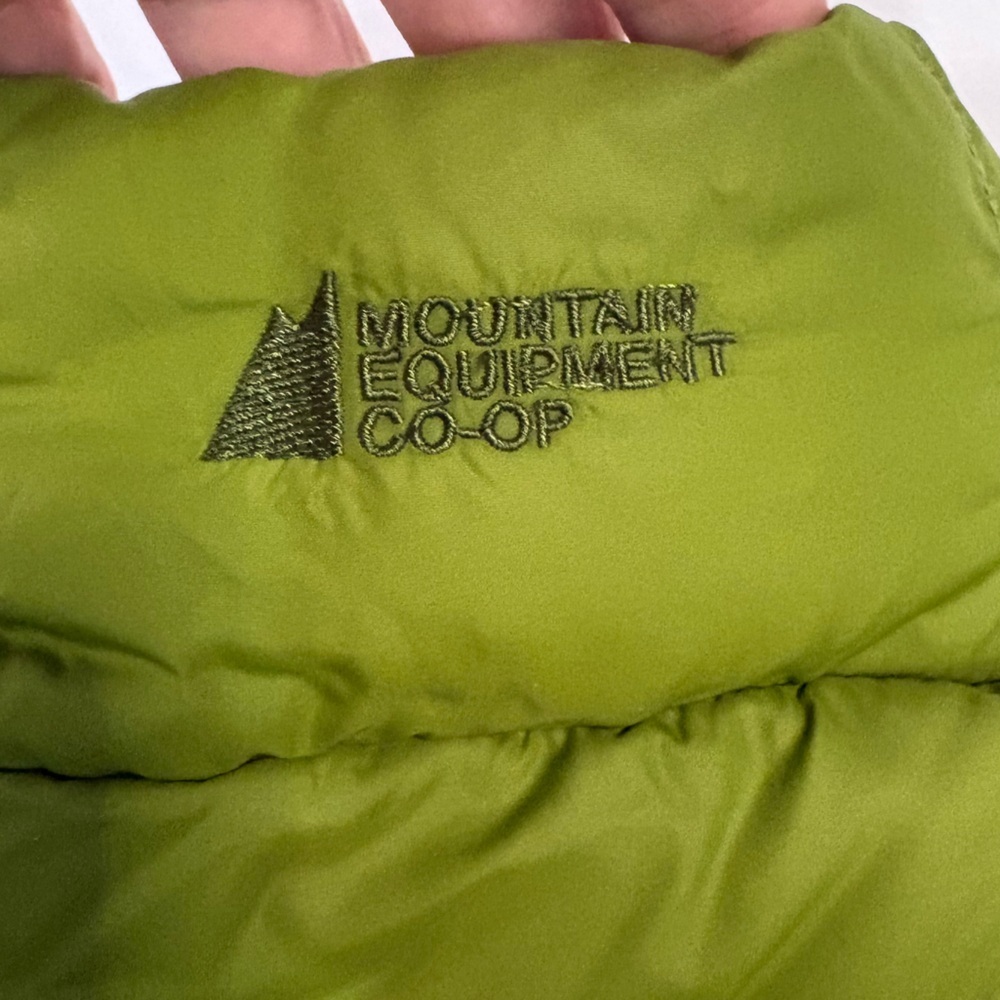 MEC Down Puffer Vest Women’s XS | Olive Green Lightweight Packable Outdoor - Picture 4 of 9